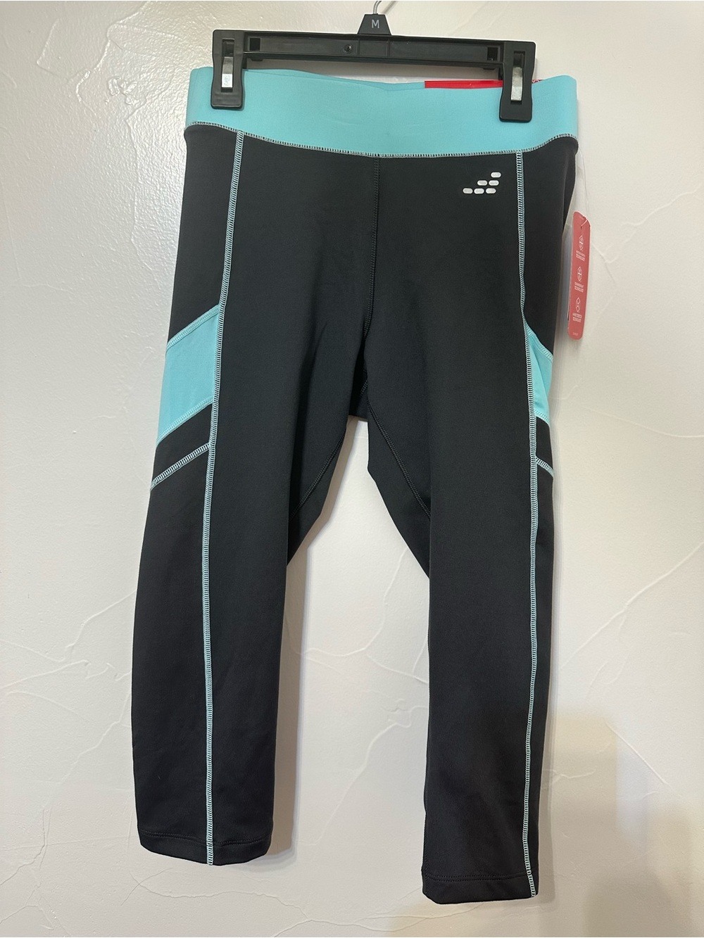 bcg Black and Aqua Capri Workout Leggings